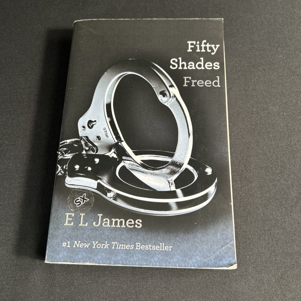 Fifty Shades Freed : Book Three of the Fifty Shades Trilogy by E. L. James...